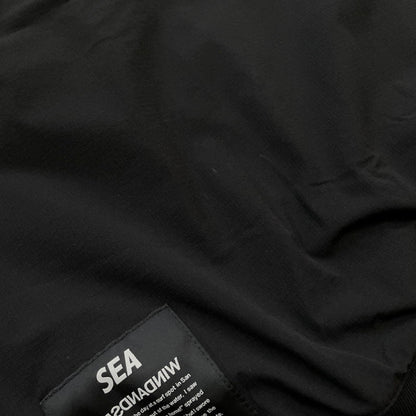 【中古品】【メンズ】 WINDANDSEA ウィンダンシー 22AW SWITCH TECH CREW NECK WDS-O-TECH-23-Q2-CS-01 スイッチ テック クルーネック ライトアウター 142-260507-ks-06-tei サイズ：XL カラー：ブラック 万代Net店