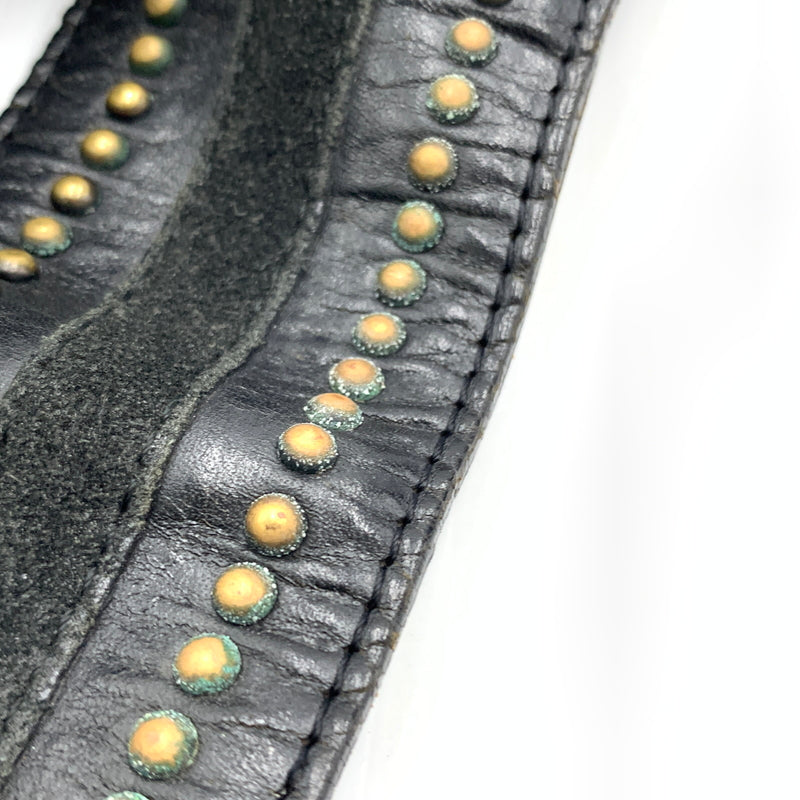 【現状渡し品】【メンズ】 NEIBORHOOD ネイバーフッド LEATHER BANGLE レザー バングル アクセサリー スタッズ 192-260724-ko-09-tei カラー：ブラック 万代Net店
