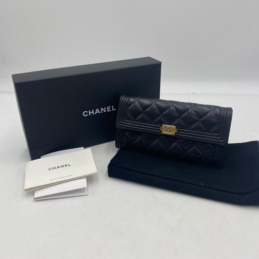 【中古品】【レディース】 CHANEL シャネル A80286 キャビアスキン ボーイフラップ ウォレット 財布 二つ折り財布 長財布 ロングウォレット 181-260511-ks-05-tei サイズ：箱 カード付き カラー：ブラック 万代Net店