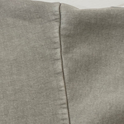 【中古品】【メンズ】 FEAR OF GOD ESSENTIALS フィアーオブゴッド エッセンシャルズ HEAVY FLEECE CROPPED SWEATSHIRT 253METSW05 ヘビー フリース クロップド スウェットシャツ トップス トレーナー 142-260508-ks-08-tei サイズ：L カラー：グレー 万代Net店