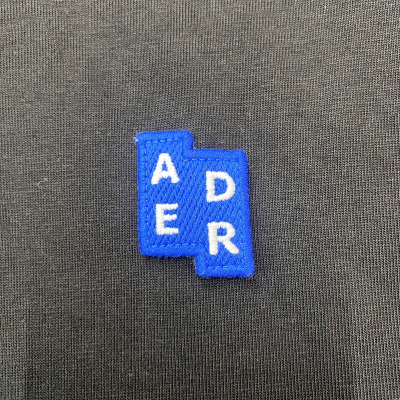 【中古品】【メンズ】 ADERERROR アーダーエラー TRS TAG SWEAT SHIRT BO42FYTS0201 TRSタグ スウェット シャツ 長袖 トップス 141-260508-ks-05-tei サイズ：L カラー：ブラック 万代Net店