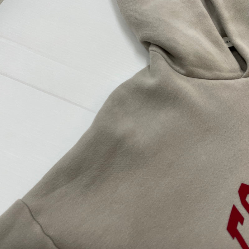 【現状渡し品】【メンズ】 FEAR OF GOD ESSENTIALS フィアーオブゴッド エッセンシャルズ CLASSIC HOODIE クラシック フーディー トップス プルオーバーパーカー 142-260507-ks-27-tei サイズ：XL カラー：グレー 万代Net店