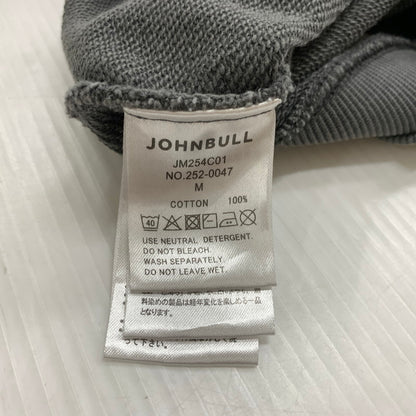 【現状渡し品】【メンズ】 Johnbull ジョンブル PIGMENTDYED SWEATSHIRT JM2541C01 ピグメントダイ スウェット トップス トレーナー 140-260508-ks-22-tei サイズ：M カラー：グレー 万代Net店
