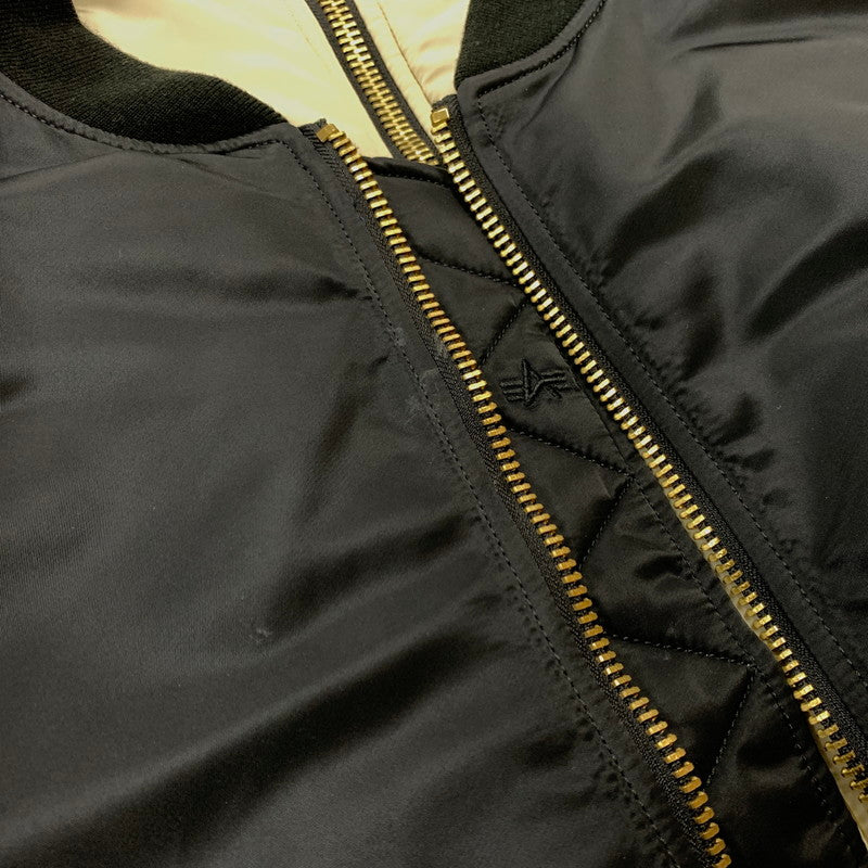 【中古品】【メンズ】 VETEMENTS ヴェトモン × ALPHAINDUSTRIES アルファ インダストリーズ 別注 コラボ 20AW REVERSIBLE DOUBLEZIP BLOUSON UAH21JA001 リバーシブル ダブルジップ ブルゾン アウター 141-260508-ks-25-tei サイズ：M カラー：ブラックアイボリー 万代Net店