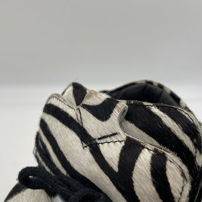 【中古品】【メンズ】 VETEMENTS ヴェトモン × NEWROCK ニューロック 別注 コラボ PLATFORM SNEAKERS "ZEBRA" プラットフォーム スニーカー ゼブラ 靴 シューズ 162-260604-yo-04-tei サイズ：42 カラー：ゼブラ 万代Net店