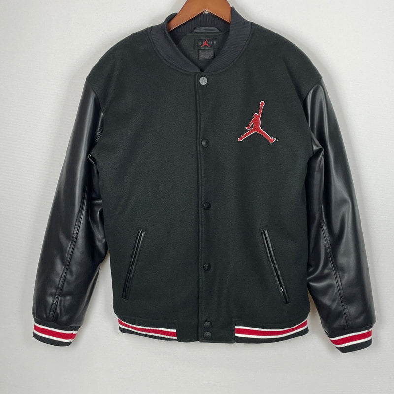 【中古品】【メンズ】 JORDAN ジョーダン STADIUM JACKET スタジアム ジャケット アウター 148-260901-sa-24-teih サイズ：XL カラー：ブラック 万代Net店