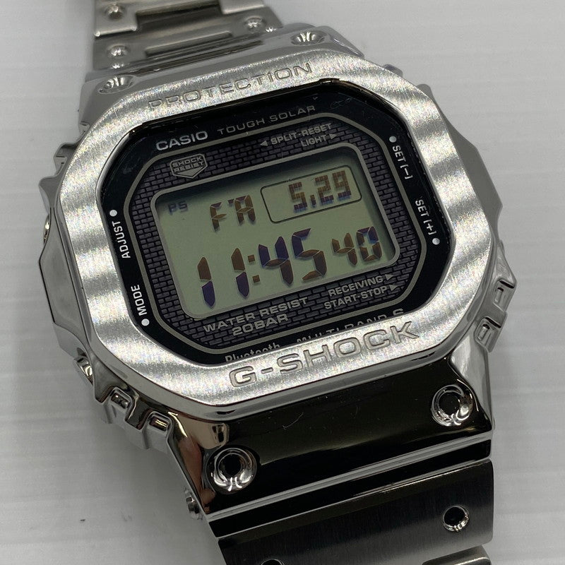 【中古品】【メンズ】 CASIO G-SHOCK FULL METAL 5000 SERIES GMW-B5000D-1JF ジーショック フルメタル 5000シリーズ デジタル腕時計 時計 アクセサリー 196-260529-ks-04-tei カラー：シルバー 万代Net店
