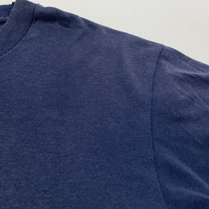 【中古品】【メンズ】 SCREEN STARS スクリーン スターズ 90's BOB RAYOT'S TEE 90年代 ボブ レイオッツ 半袖 トップス 145-260805-sa-04-tei サイズ：L カラー：ネイビー 万代Net店