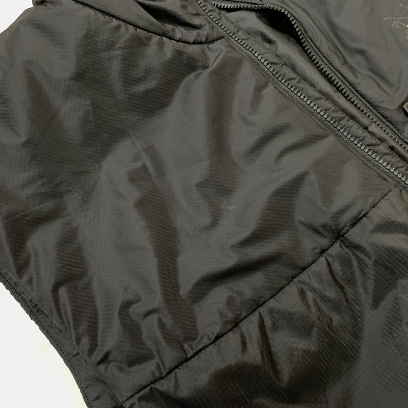 【中古品】【メンズ】 ARC'TERY アークテリクス BATTING VEST X000006767-142584 バッティング ベスト ライトアウター 中綿ベスト 144-260510-ko-01-tei サイズ：L カラー：ブラック 万代Net店