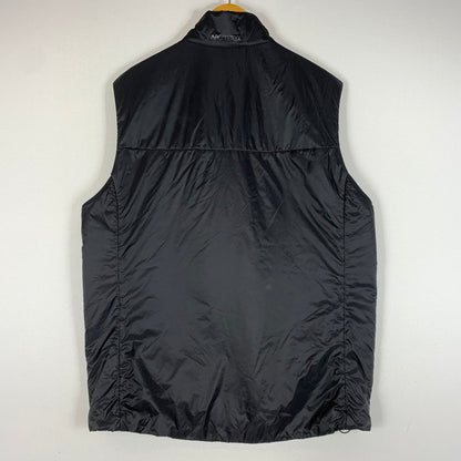 【中古品】【メンズ】 ARC'TERY アークテリクス BATTING VEST X000006767-142584 バッティング ベスト ライトアウター 中綿ベスト 144-260510-ko-01-tei サイズ：L カラー：ブラック 万代Net店