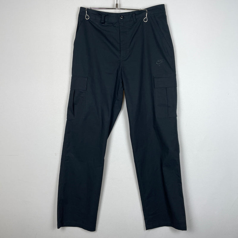 【中古品】【メンズ】 NIKE ナイキ CARGO PANT FZ5766-010 カーゴ パンツ ボトムス 159-260901-sa-08-teih サイズ：M カラー：ブラック 万代Net店