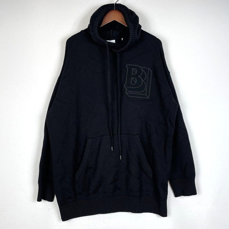 【中古品】【メンズ】 BURBERRY バーバリー PATCH LOGO BURLTON KNIT HOODIE パッチ ロゴニット バールトン フーディー 長袖 トップス ジップパーカー 141-260513-yo-02-tei サイズ：M カラー：ブラック 万代Net店