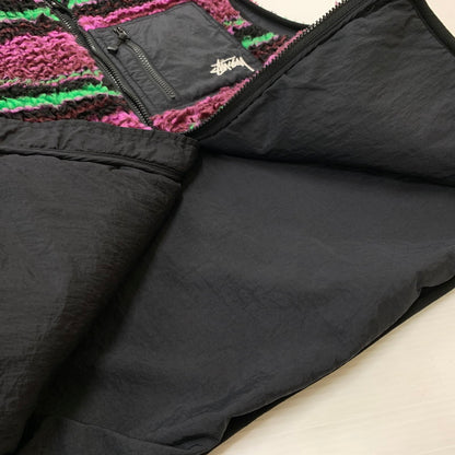 【中古品】【メンズ】 STUSSY ステューシー STRIPED FLEECE VEST 118468 ストライプ フリース ベスト ライトアウター 142-260514-ko-02-tei サイズ：S カラー：柄 万代Net店