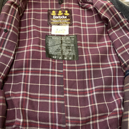 【ジャンク品】【メンズ】 Barbour バブアー TRENCH COAT A605 トレンチコート アウター ロングコート 141-260524-ko-16-tei サイズ：C44/112cm カラー：ネイビー 万代Net店