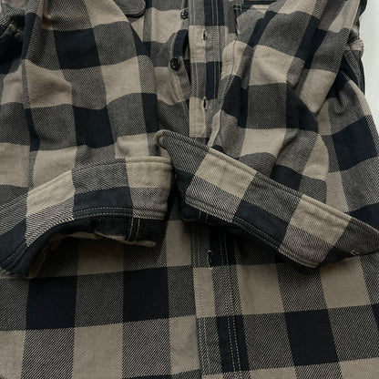 【中古品】【メンズ】 DELUXE WARE デラックスウェア BUFFALO CHECK HEAVY NEL SHIRTS バッファローチェック ヘビーネルシャツ 長袖 トップス 145-260528-ss-02-fuzh サイズ：M カラー：グレー 万代Net店