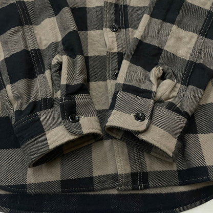 【中古品】【メンズ】 DELUXE WARE デラックスウェア BUFFALO CHECK HEAVY NEL SHIRTS バッファローチェック ヘビーネルシャツ 長袖 トップス 145-260528-ss-02-fuzh サイズ：M カラー：グレー 万代Net店
