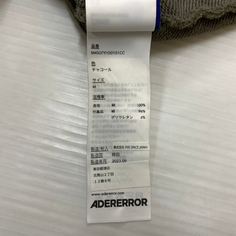 【中古品】【メンズ】 ADERERROR アーダーエラー TAG HOODIE BMSGFYHD0101CC タグフーディ トップス プルオーバーパーカー 141-260524-ko-20-tei サイズ：M カラー：チャコール 万代Net店