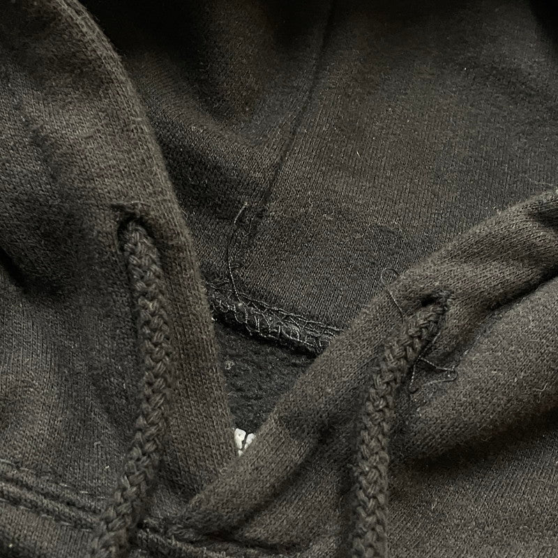【中古品】【メンズ】 BREEZY EXCRSION ブリージー エクスカージョン BEST UNIVERSITY OF DIOR BOOTLEG BLACK HOODIE ベスト ユニバーシティ ブラック フーディ 長袖 トップス プルオーバーパーカー 145-260720-sa-15-tei サイズ：XL カラー：ブラック 万代Net店