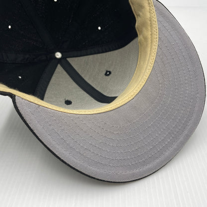 【中古品】【メンズ】 FEAR OF GOD ESSENTIALS フィアオブゴッド エッセンシャルズ × NEW ERA ニューエラ 別注 コラボ FITTED CAP フィットキャップ 帽子 ベースボールキャプ 185-260805-ko-05-tei カラー：ブラック 万代Net店