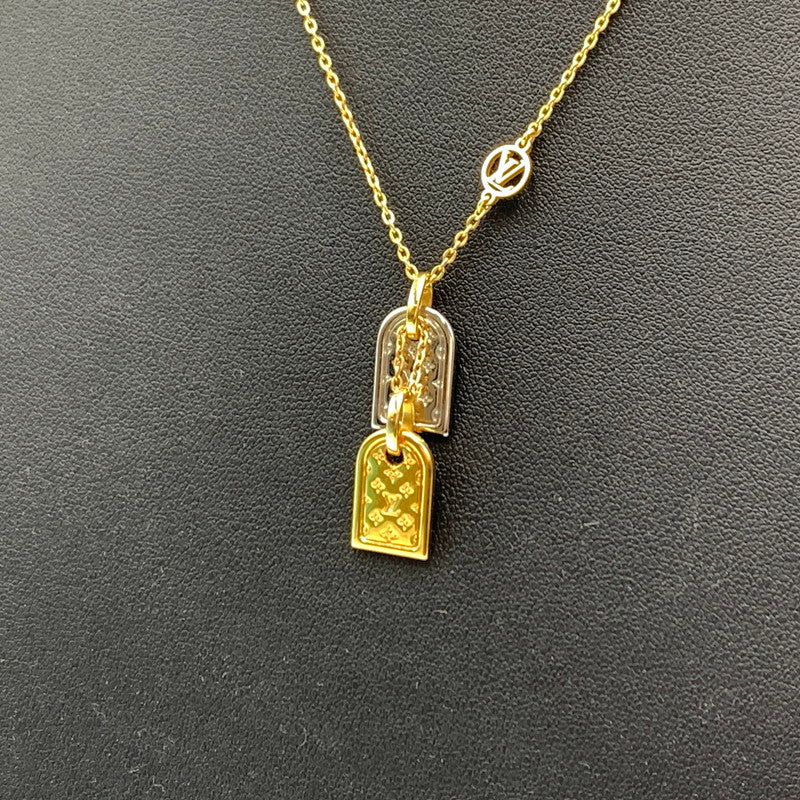 中古品】【メンズ】 LOUIS VUITTON ルイ・ヴィトン M63141 ナノグラム