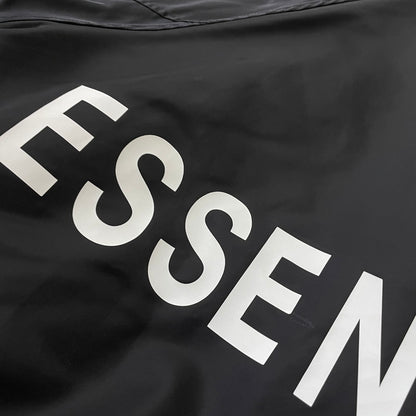 【中古品】【メンズ】 FEAR OF GOD ESSENTIALS フィアーオブゴッド エッセンシャルズ MA-1 FLIGHT JACKET MA-1 フライトジャケット アウター 142-260531-yo-04-tei サイズ：L カラー：ブラック 万代Net店