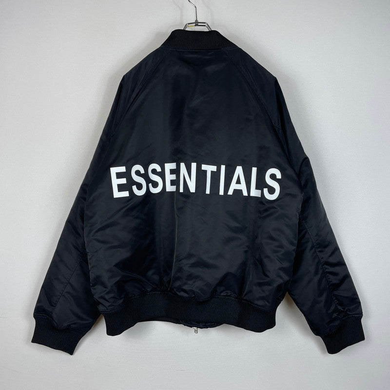 【中古品】【メンズ】 FEAR OF GOD ESSENTIALS フィアーオブゴッド エッセンシャルズ MA-1 FLIGHT JACKET MA-1 フライトジャケット アウター 142-260531-yo-04-tei サイズ：L カラー：ブラック 万代Net店