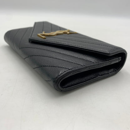 【中古品】【レディース】 SAINT LAURENT サンローラン 372264 カサンドラ マトラッセ ラージフラップ ウォレット 財布 181-260522-ko-08-tei カラー：ブラック 万代Net店