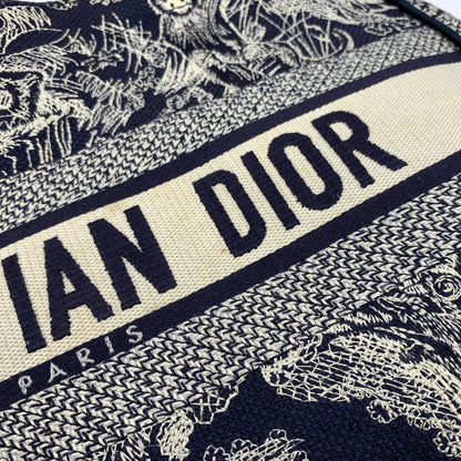 【現状渡し品】【レディース】 CHRISTIAN DIOR クリスチャンディオール MIDIUM BOOK TOTE 50-MA-1201 ミディアム ブックトート バッグ カバン 180-260522-ko-12-tei カラー：ネイビー系/ホワイト系 万代Net店