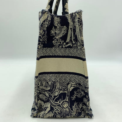 【現状渡し品】【レディース】 CHRISTIAN DIOR クリスチャンディオール MIDIUM BOOK TOTE 50-MA-1201 ミディアム ブックトート バッグ カバン 180-260522-ko-12-tei カラー：ネイビー系/ホワイト系 万代Net店