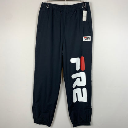 【中古品】【メンズ】 FR2 エフアールツー × FILA フィラ 別注コラボ LOGO NYLON PANTS 1080000000536 ロゴ ナイロン パンツ ボトムス 153-260730-sa-19-tei サイズ：M カラー：ネイビー 万代Net店