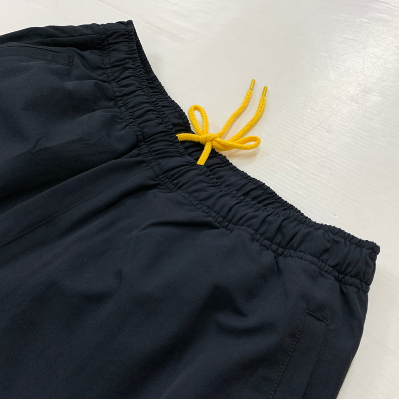 【中古品】【メンズ】 FR2 エフアールツー × FILA フィラ 別注コラボ LOGO NYLON PANTS 1080000000536 ロゴ ナイロン パンツ ボトムス 153-260730-sa-19-tei サイズ：M カラー：ネイビー 万代Net店
