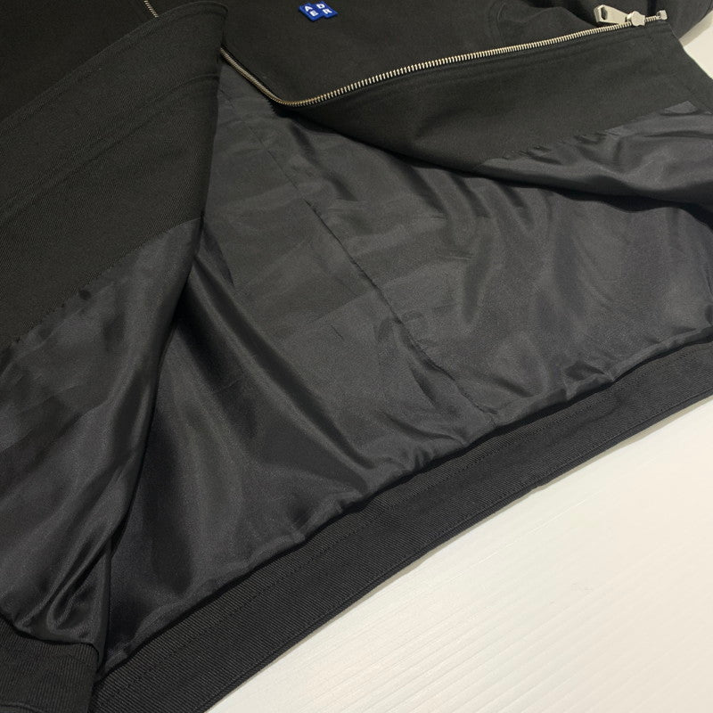 【中古品】【メンズ】 ADERERROR アーダーエラー TRS TAG JACKET BO42FYJK0102BK タグ ジャケット アウター ワークジャケット 141-260531-ko-09-tei サイズ：XL カラー：ブラック 万代Net店