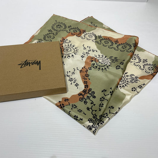 【中古品】【メンズ】 STUSSY ステューシー SILK BANDANA 138965 シルク バンダナ アクセサリー スカーフ 187-260715-ko-05-tei サイズ：OS カラー：CAMO 万代Net店
