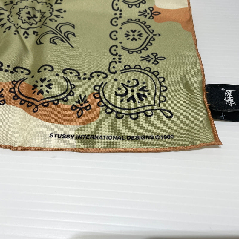【中古品】【メンズ】 STUSSY ステューシー SILK BANDANA 138965 シルク バンダナ アクセサリー スカーフ 187-260715-ko-05-tei サイズ：OS カラー：CAMO 万代Net店