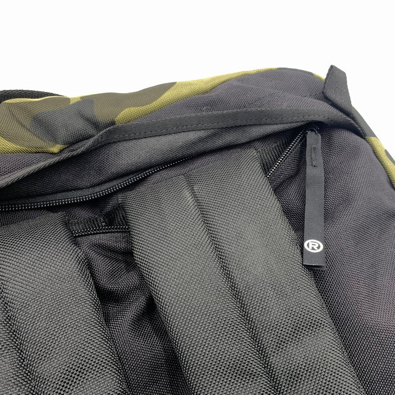 【中古品】【メンズ】 A BATHING APE アベイシングエイプ CAMO BAGPACK カモバッグパック カバン リュックサック デイパック 188-260606-ko-15-tei カラー：カモ 万代Net店