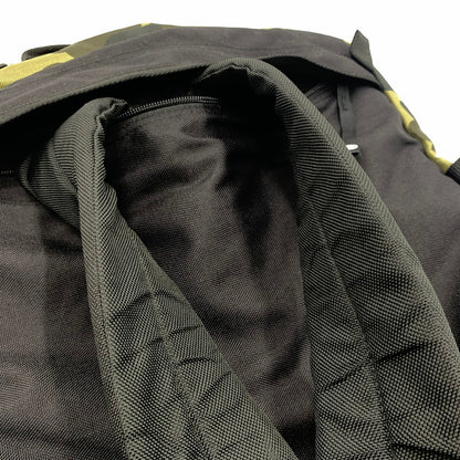 【中古品】【メンズ】 A BATHING APE アベイシングエイプ CAMO BAGPACK カモバッグパック カバン リュックサック デイパック 188-260606-ko-15-tei カラー：カモ 万代Net店