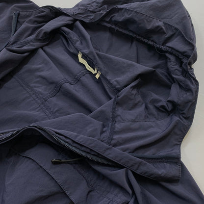 【中古品】【メンズ】 WAKE ウェイク × FARAH ファーラー WATER REPELLENT PACKABLE ANORAK PARKA ウォーター パッカブル アノラックパーカー ライトアウター ナイロンジャケット 140-260531-ko-04-tei サイズ：M カラー：ネイビー 万代Net店