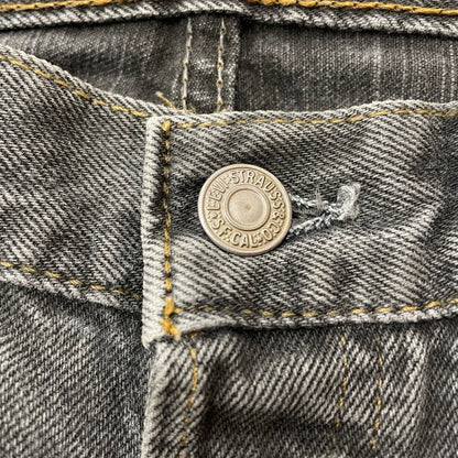 【中古品】【メンズ】 Levi’s リーバイス CRASH DENIM PANTS 501 クラッシュ デニム パンツ ボトムス ジーンズ ボタン裏刻印553 156-260603-ss-10-tei サイズ：32 カラー：グレー 万代Net店