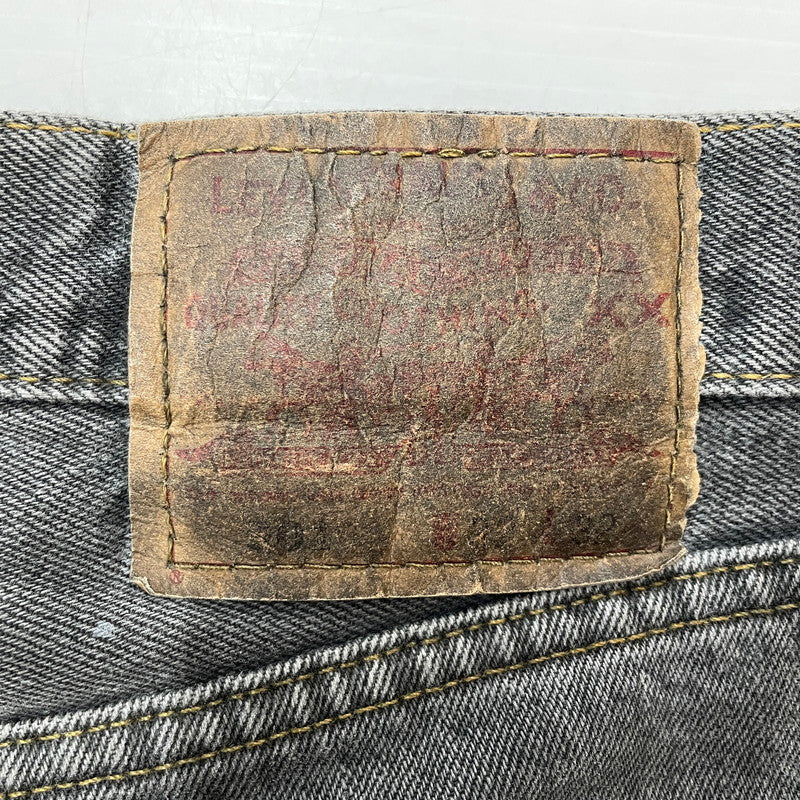 【中古品】【メンズ】 Levi’s リーバイス CRASH DENIM PANTS 501 クラッシュ デニム パンツ ボトムス ジーンズ ボタン裏刻印553 156-260603-ss-10-tei サイズ：32 カラー：グレー 万代Net店