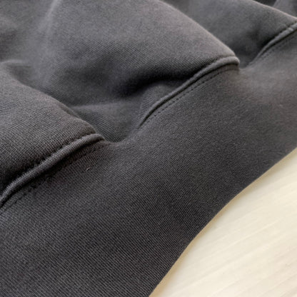 【中古品】【メンズ】 Fear of God ESSENTIALS フィアオブゴッド エッセンシャルズ CAMPUS 90's HOODIE キャンパス ナインティズ フーディ トップス プルオーバーパーカー 142-260524-ko-19-tei サイズ：L カラー：ブラック系 万代Net店