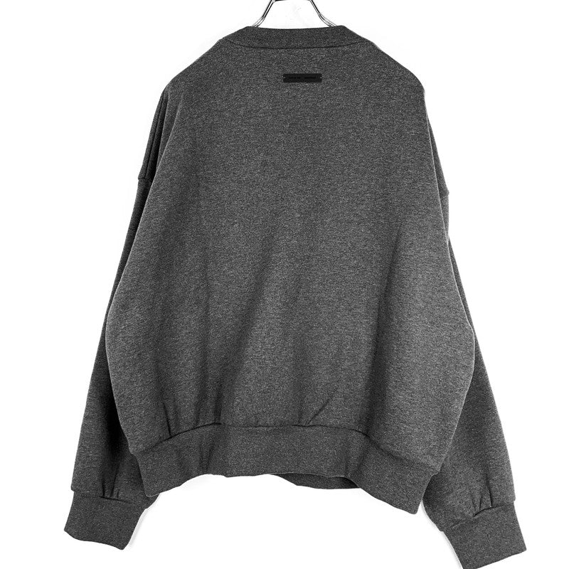 【中古品】【メンズ】 FOG ESSENTIALS フィアオブゴッド エッセンシャルズ CLASSIC CREWNECK SWEATSHIRT クラシック クルーネック スウェットシャツ トップス トレーナー 142-260530-ko-04-tei サイズ：L カラー：グレー 万代Net店