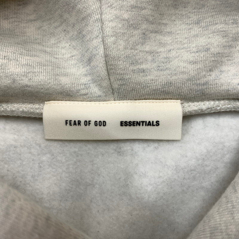 【中古品】【メンズ】 Fear of God ESSENTIALS フィアオブゴッド エッセンシャルズ CLASSIC HOODIE クラシック フーディ トップス プルオーバーパーカー 142-260524-ko-18-tei サイズ：L カラー：ホワイト系 万代Net店