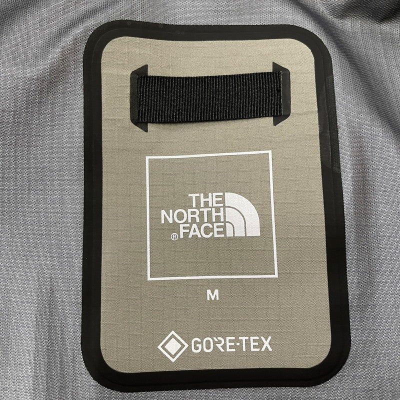 【中古品】【メンズ】 THE NORTH FACE ザ・ノースフェイス HIKERS JACKET GORE-TEX NP12610 ハイカーズジャケット ライトアウター ナイロンジャケット 144-260603-ss-03-tei サイズ：M カラー：ストーンスラブ 万代Net店