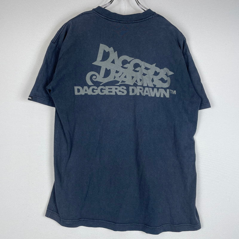 【中古品】【メンズ】 STUSSY ステューシー × CUSTOMADE NO3 DAGGERS DRAWN カスタムメイド ダガーズドローン 別注コラボ SKULL S/S TEE スカル ショートスリーブ Tシャツ 半袖トップス 142-260603-ss-07-tei サイズ：不明 カラー：ネイビー 万代Net店