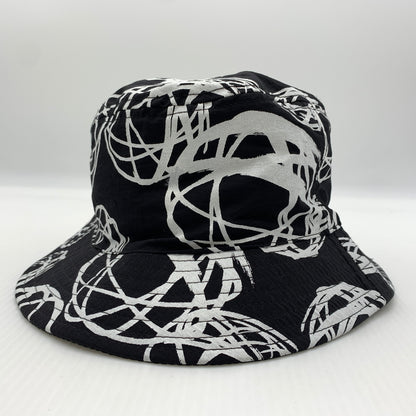 【中古品】【メンズ】 CROOKS&CASTLES クルックスアンドキャッスルズ × FUTURA フューチュラ 別注コラボ REVERSIBLE BUCKET HAT リバーシブル バケットハット 帽子 185-260730-yo-15-tei サイズ：不明 カラー：ブラック 万代Net店