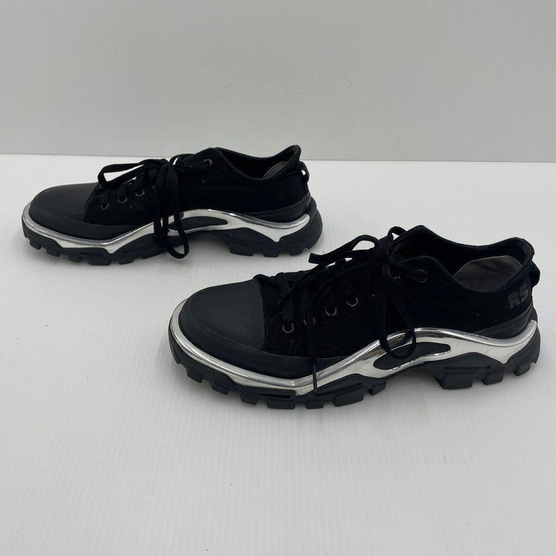 【中古品】【メンズ】 ADIDAS アディダス × RAF SIMONS ラフシモンズ DETROIT RUNNER SNEAKERS F34243 デトロイト ランナー スニーカー 靴 161-260629-sa-18-tei サイズ：26 カラー：ブラック 万代Net店