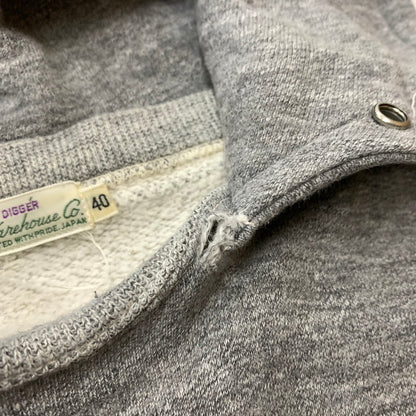 【現状渡し品】【メンズ】 WAREHOUSE ウエアハウスCHIN SNAP HOODIE チンスナップ フーディ トップス プルオーバーパーカー 145-260602-ko-05-tei サイズ：40 カラー：グレー 万代Net店