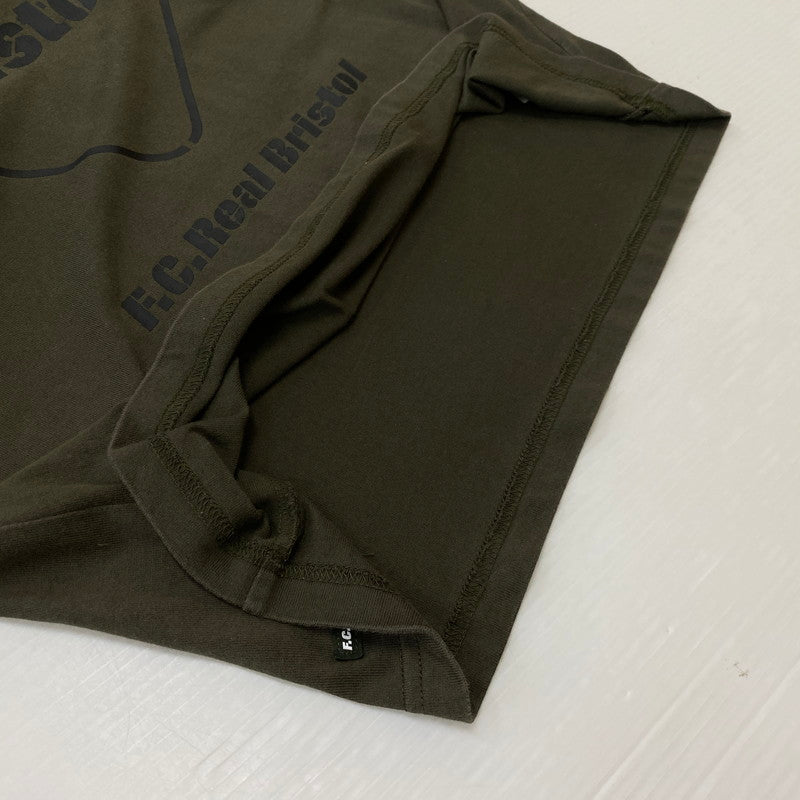 【中古品】【メンズ】 F.C.R.B. エフシーレアルブリストル EMBLEM S/S TEE FCRB-202075 エンブレム ショートスリーブ Tシャツ 半袖トップス 142-260716-ss-01-tei サイズ：S カラー：カーキ 万代Net店