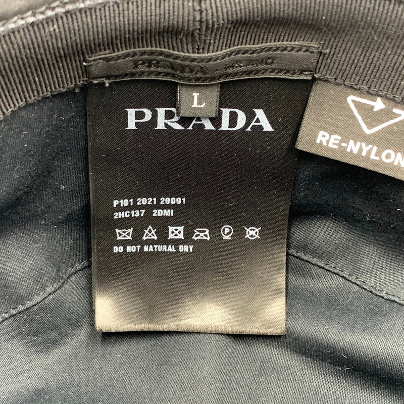 【中古品】【メンズ】 PRADA プラダ RE-NYLON BUCKET HAT P101 2021 29091 ナイロン トライアングルタグ バケットハット 帽子 185-260606-ko-09-tei サイズ：L カラー：ブラック 万代Net店