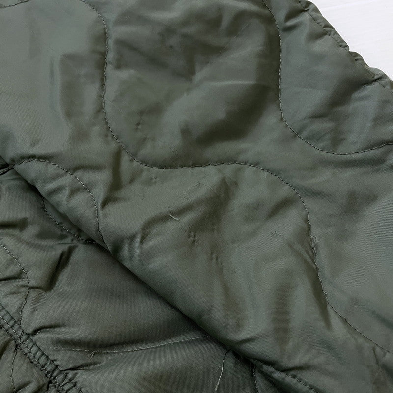 【中古品】【メンズ】 US.ARMY アメリカ軍 CWU-9/P QUILTING LINER JACKET DLA100-81-C-3079 キルティング ライナージャケット ライトアウター 145-260606-yo-03-tei サイズ：M カラー：カーキ 万代Net店